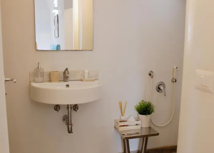 Helmirage Montecitorio 4* Rom